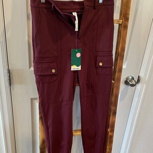 HALARA Deep burgundy Cargo Pants